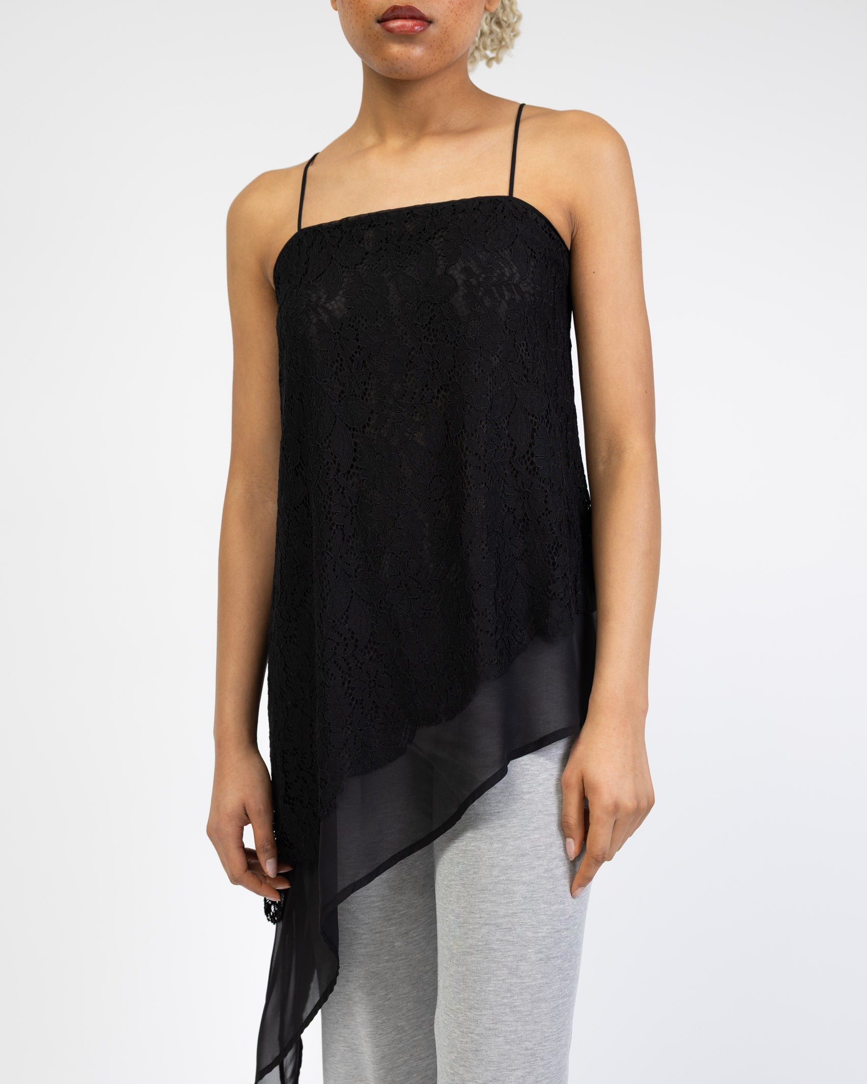 Asymmetrisches Top aus Spitze und Mesh
