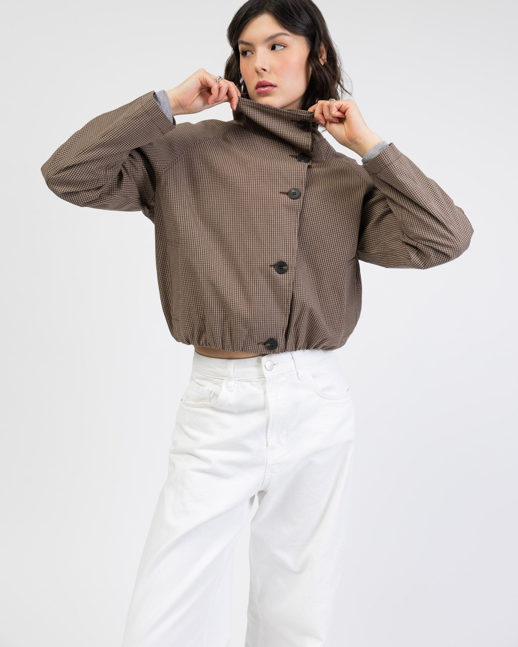 Jacke mit asymmetrischer Knopfleiste