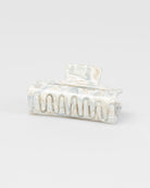 Eckiger Haarclip in aquatischen Farben