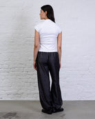 Asymmetrisches Shirt mit Knöpfen