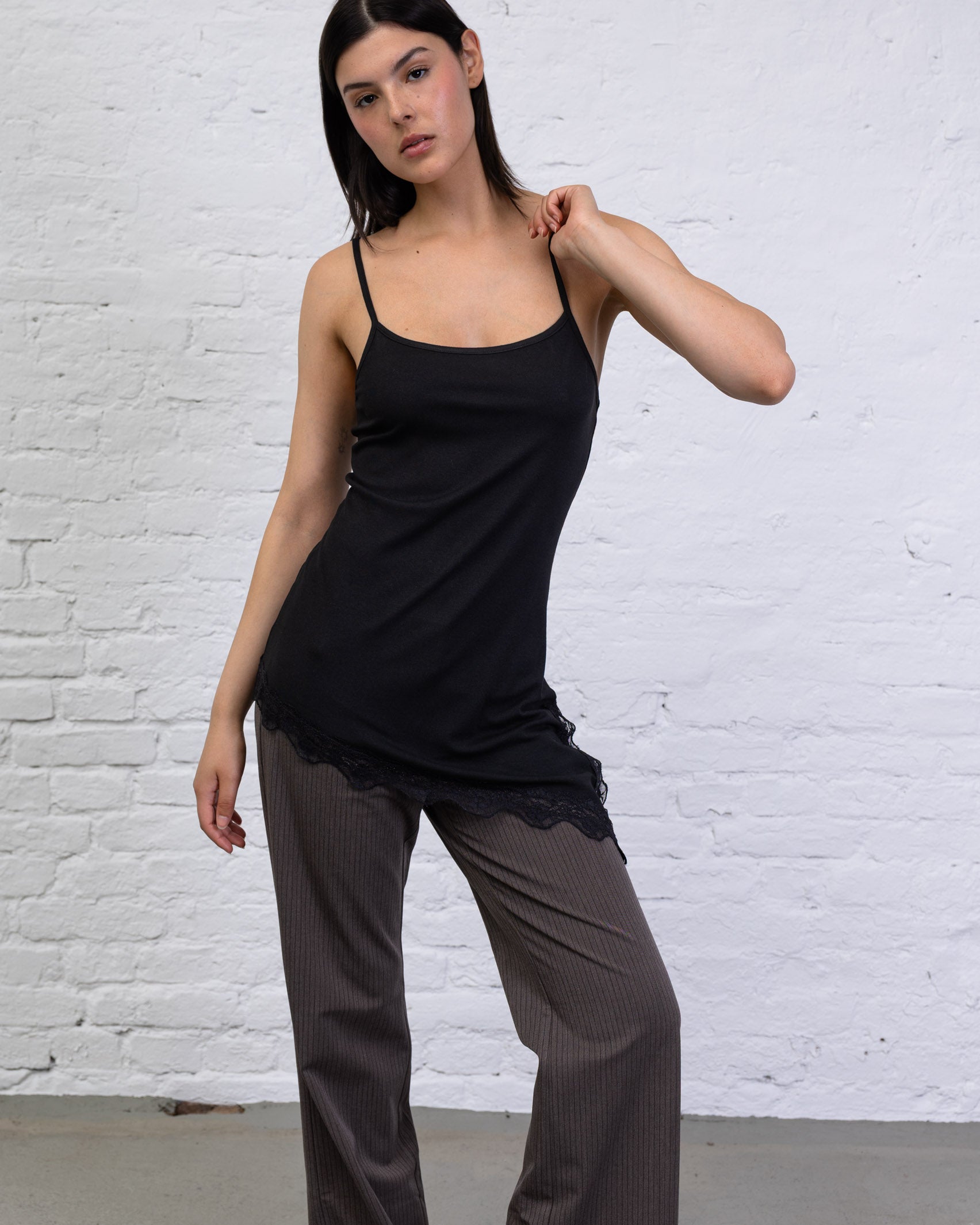 Asymmetrisches Top mit Spitze
