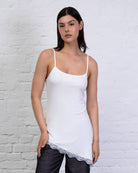 Asymmetrisches Top mit Spitze