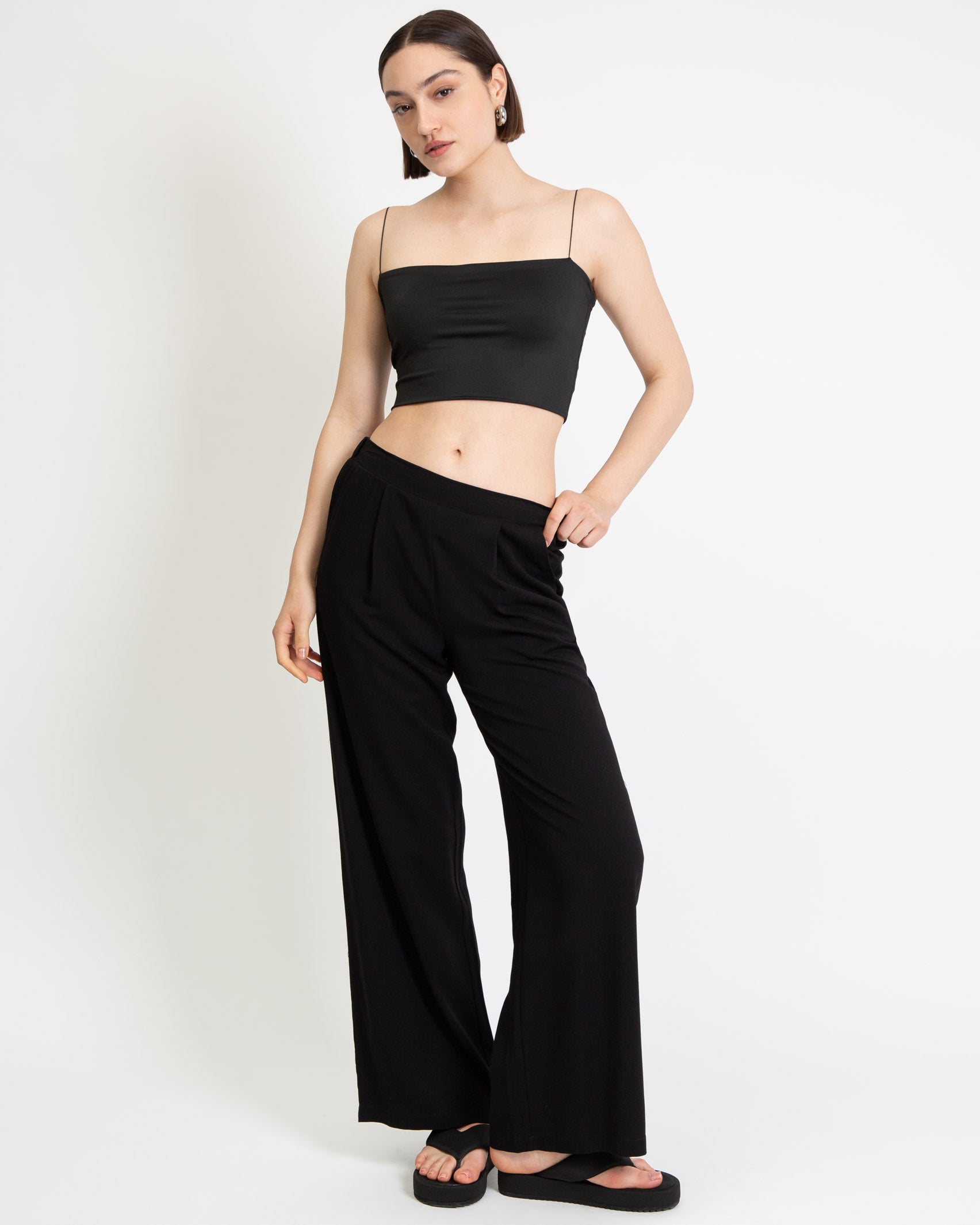 Black shoulderless top hotsell