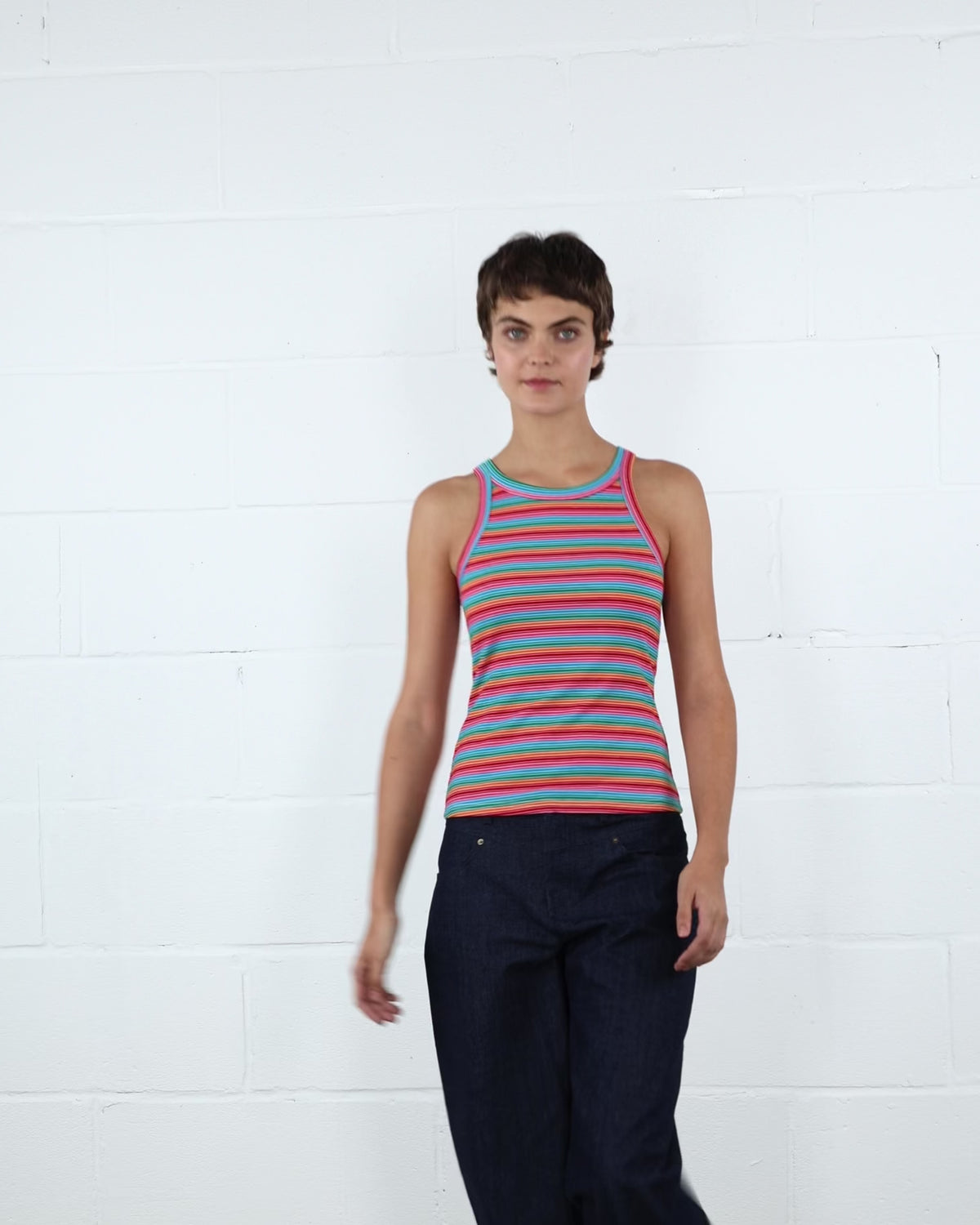 Tanktop mit bunten Streifen