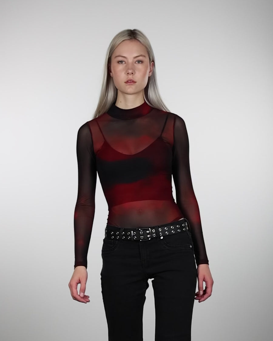 Body mit Nebel Print Im Laufen