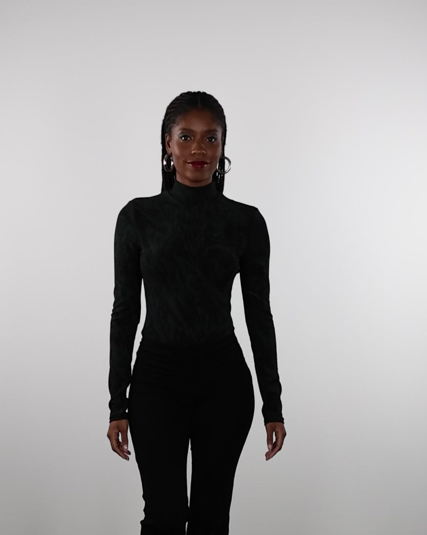 Body mit glitzerndem Marmormuster