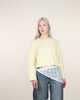Pullover mit gelb weißen Streifen