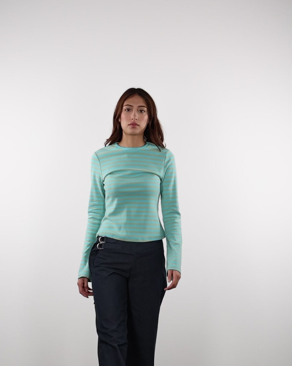 Gestreiftes Langarmshirt mit Trompetenärmeln