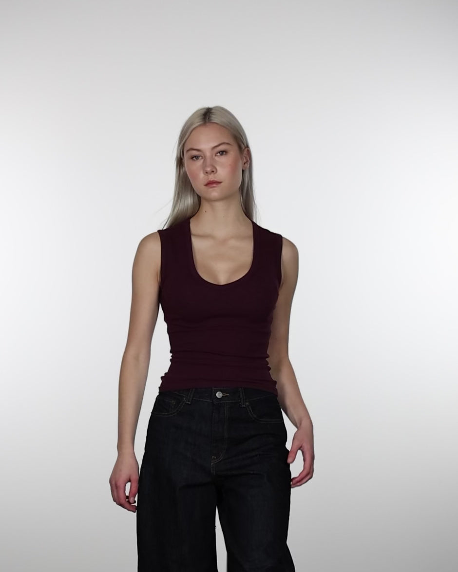 Top mit V-Ausschnitt