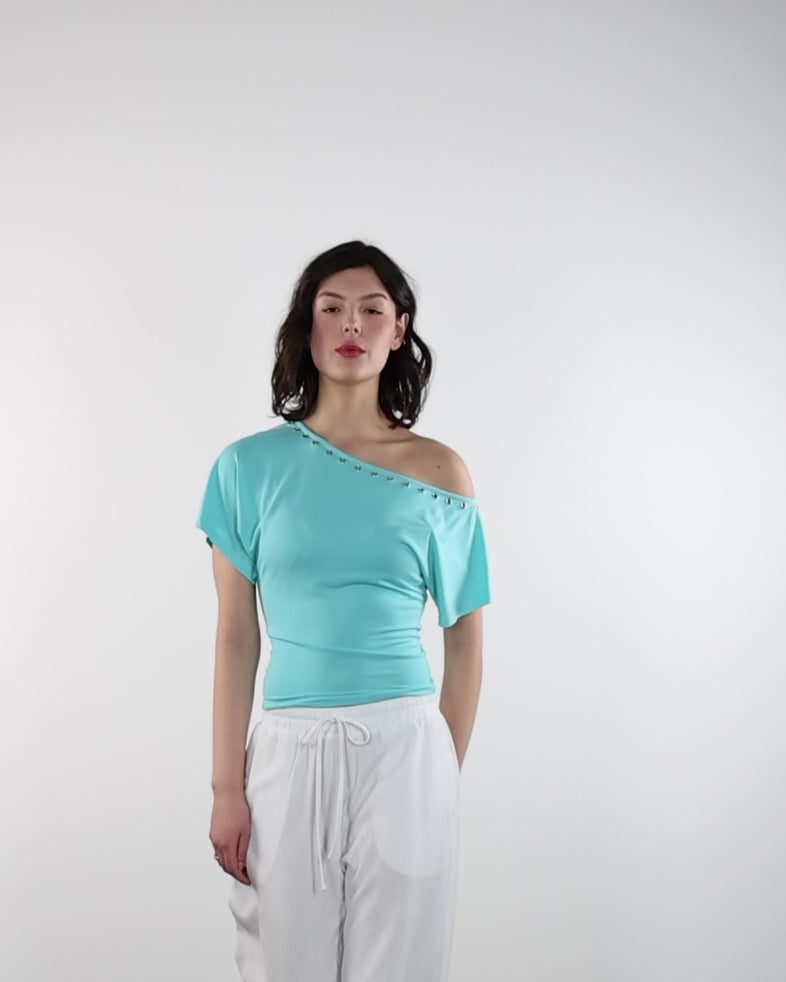 Offshoulder Shirt mit Ösen