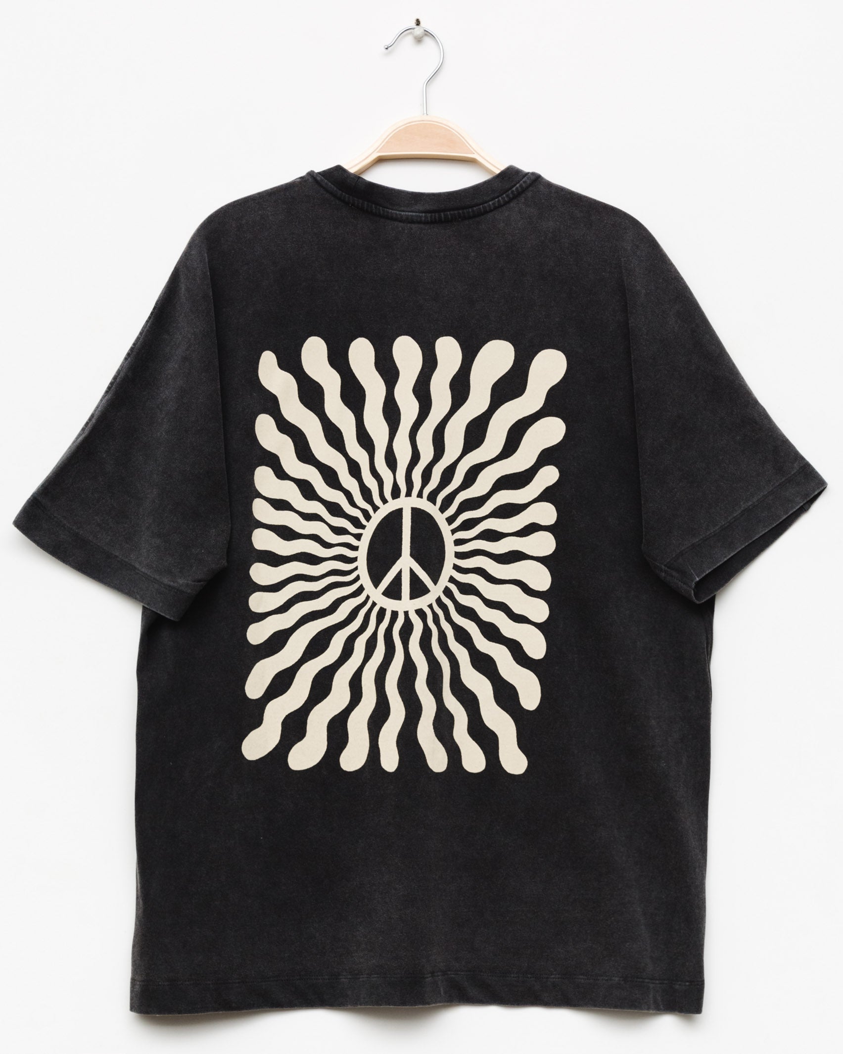 Oversize T-Shirt mit Peace Zeichen - Broke + Schön#farbe_dark-grey
