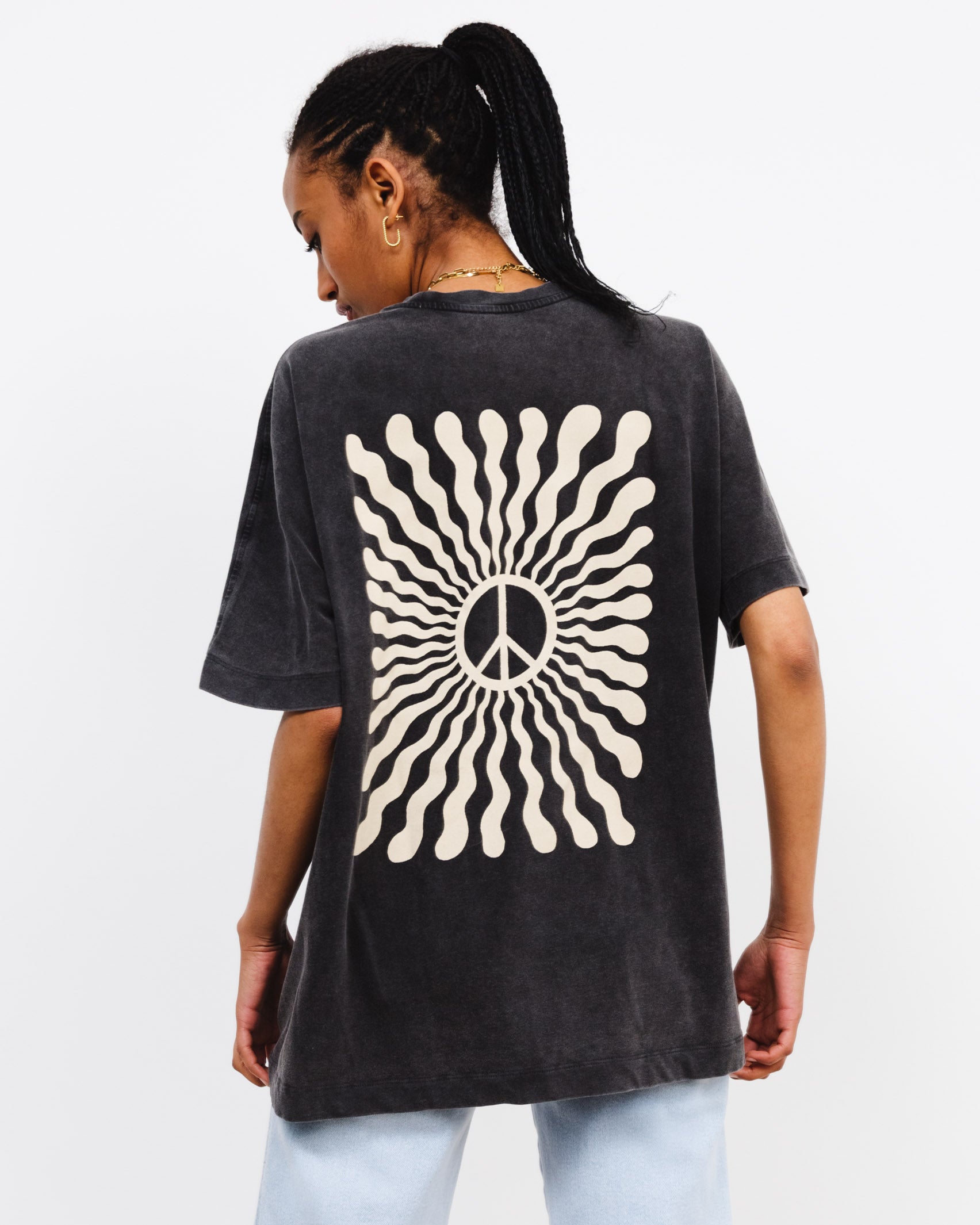 Oversize T Shirt mit Peace Zeichen Broke Sch n brokeundschoen