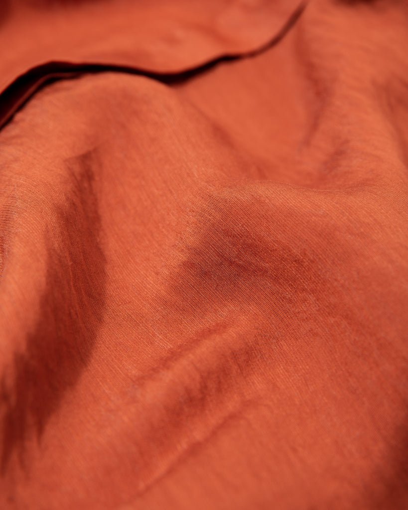 Bluse mit Rückenausschnitt - Broke + Schön#farbe_burnt-orange