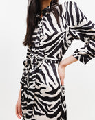 Maxi Blusenkleid mit Zebraprint - Broke + Schön