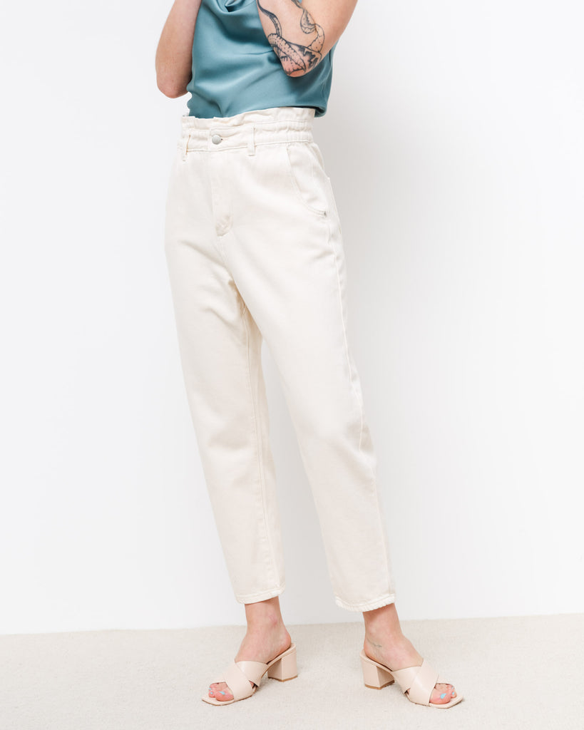 High-Waist Paperbag Jeans - Broke + Schön#farbe_lightbeige
