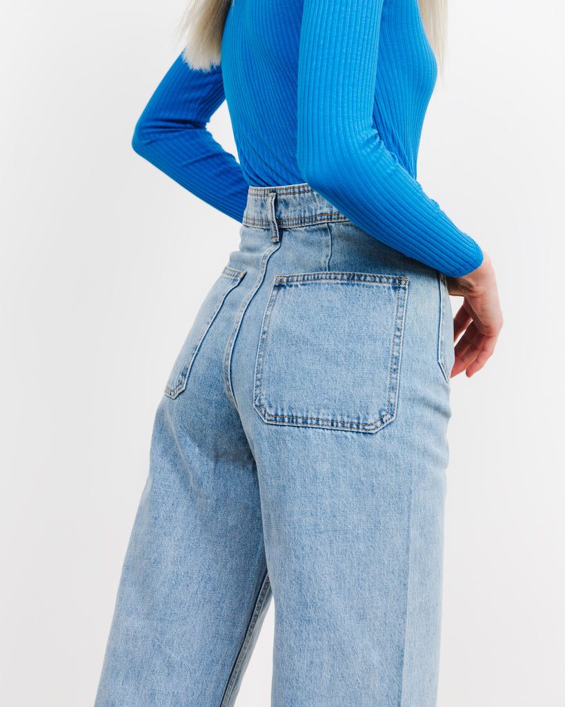Jeans mit aufgesetzten Taschen - Broke + Schön