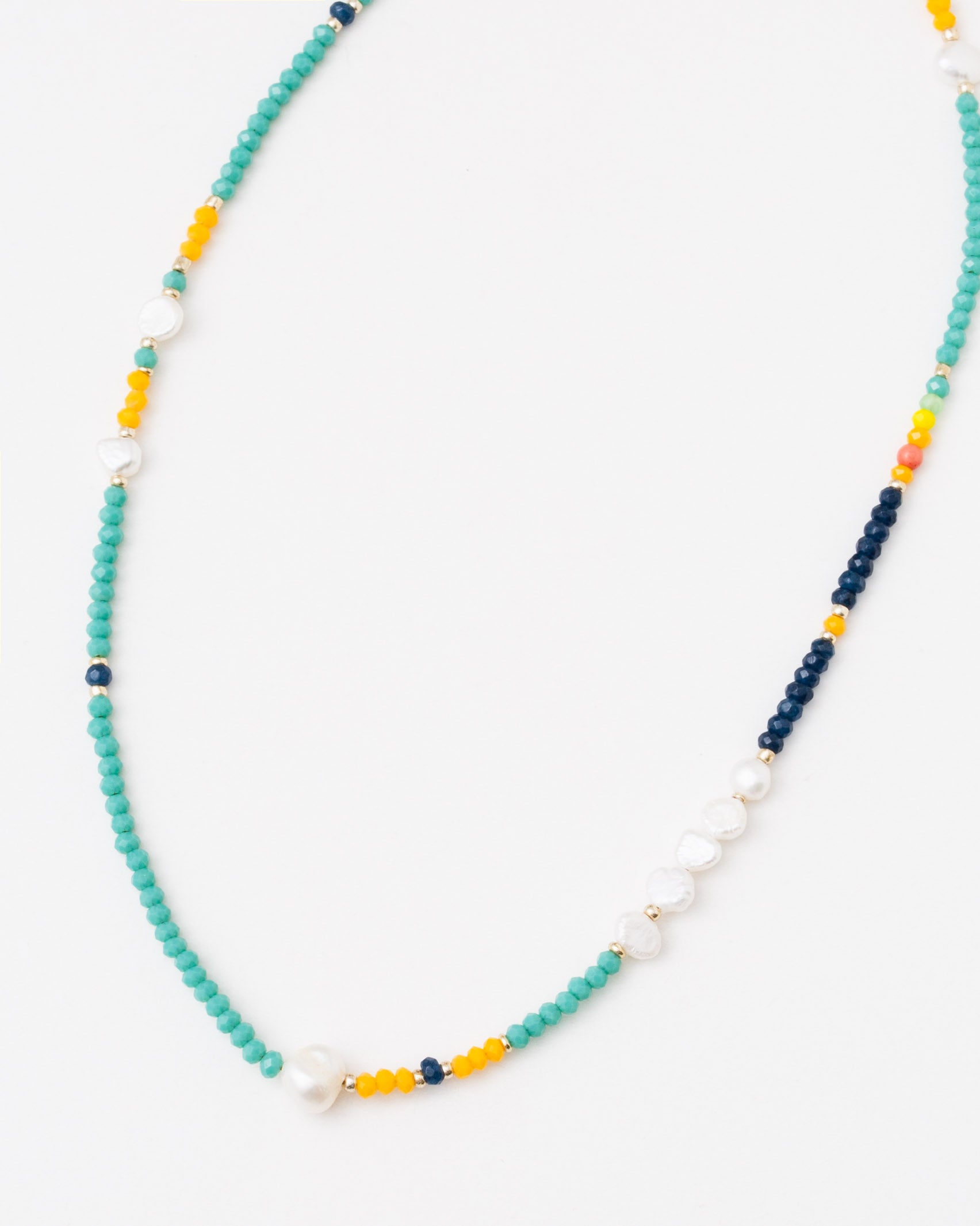 Perlenkette aus Kristallperlen - Broke + Schön#farbe_turquoise