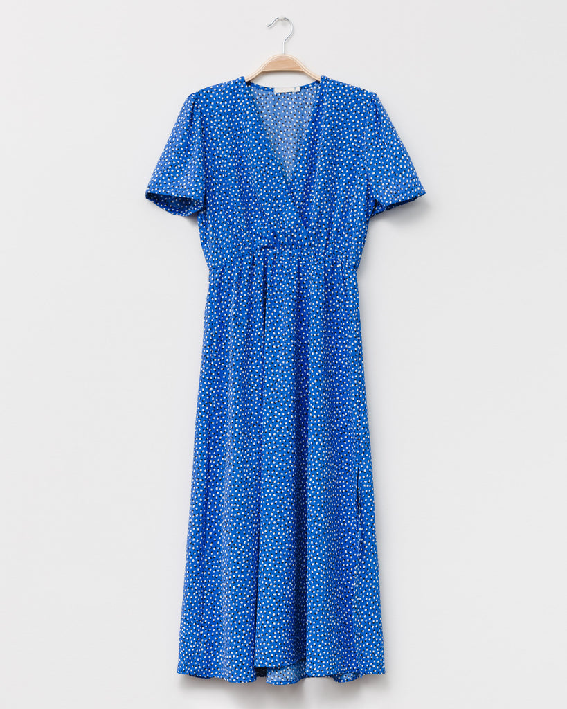 Langes Kleid in Wickeloptik - Broke + Schön#farbe_blue