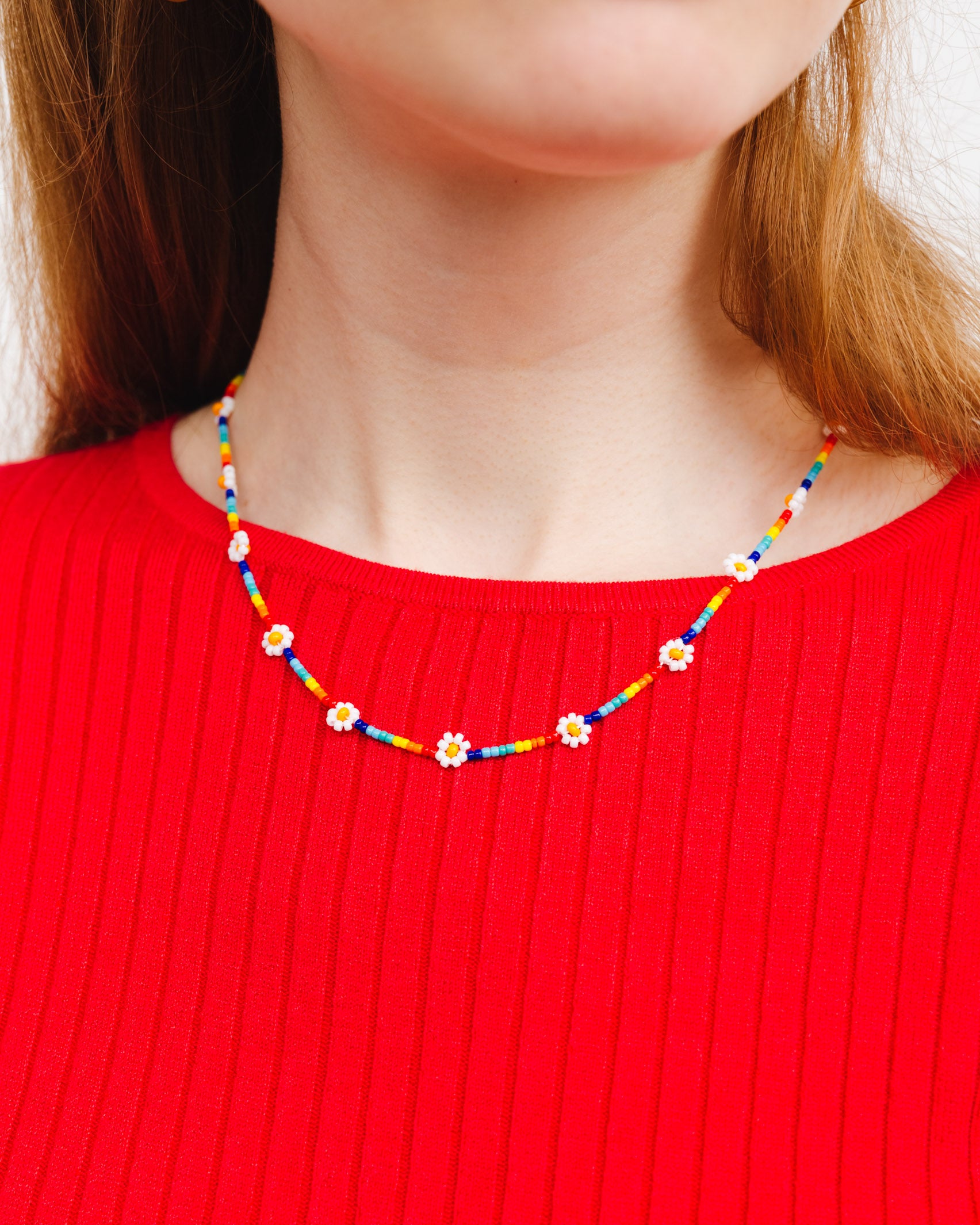 Perlenkette mit bunten Perlen und Blümchen - Broke + Schön#farbe_rainbow