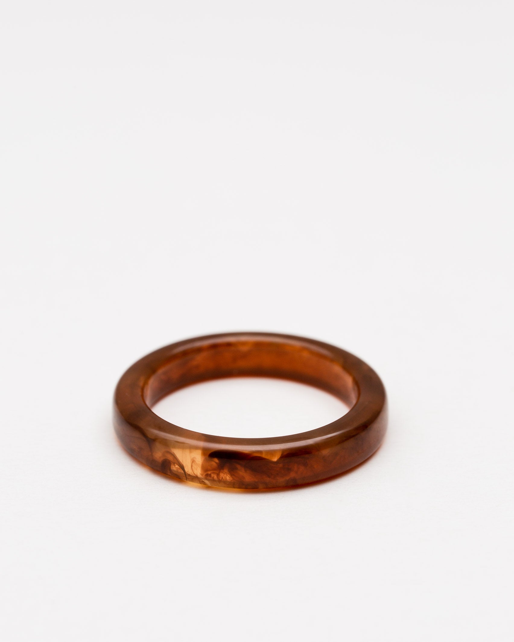 Schmaler Ring in Horn Optik - Broke + Schön#farbe_brown
