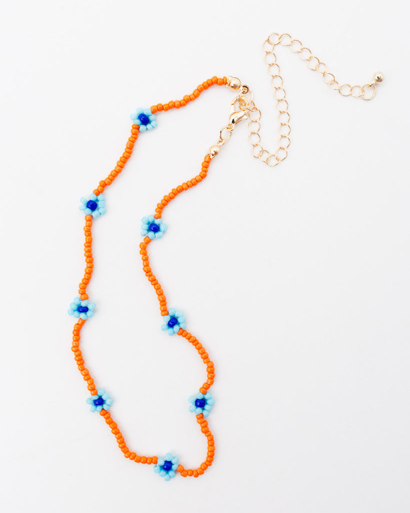 Perlenkette mit Blüten - Broke + Schön#farbe_shiny-orange