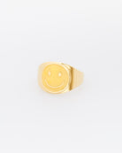 Breiter Ring mit Lachgesicht - Broke + Schön#farbe_yellow