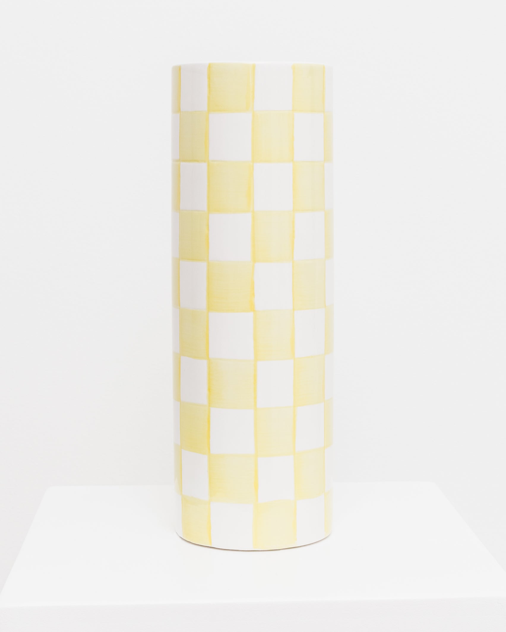 Vase mit pastellgelbem Karomuster - Broke + Schön