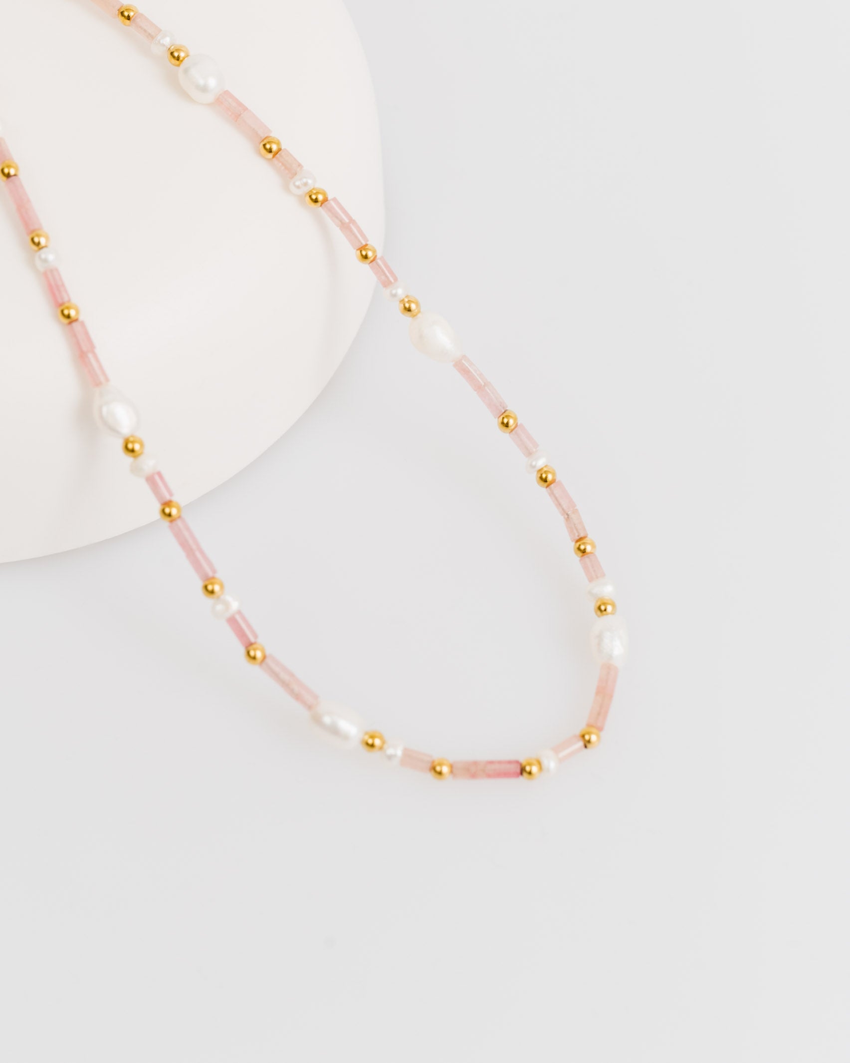 Perlenkette in Pastelltönen - Broke + Schön