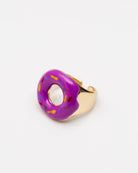 Ring mit farbiger Donutglasur - Broke + Schön#farbe_lollipop-purple