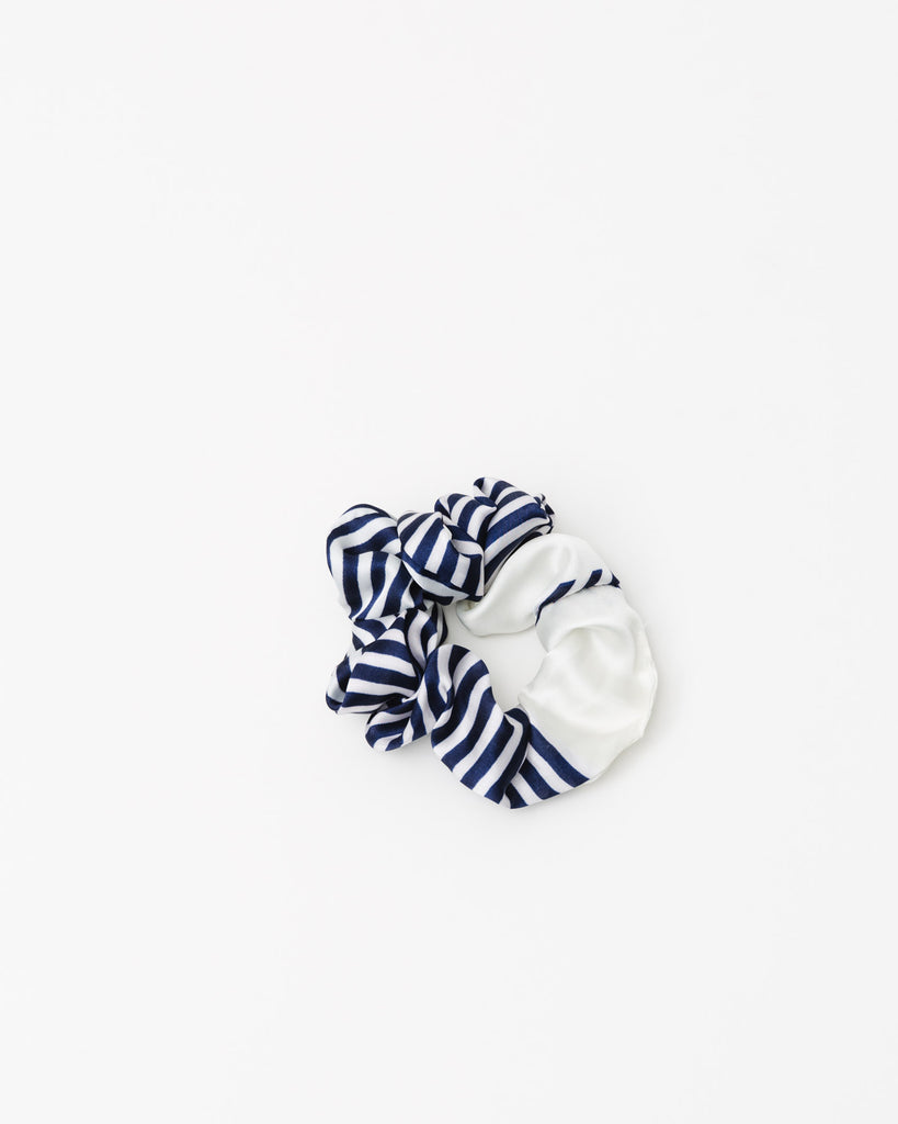 Gestreiftes Scrunchie mit Tuch - Broke + Schön#farbe_white