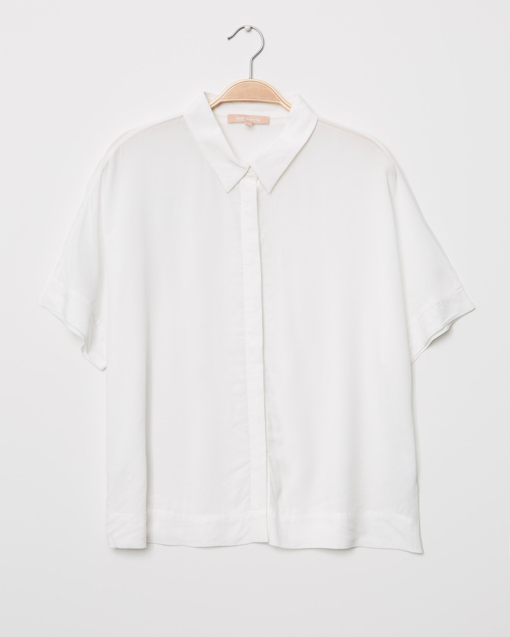 Oversized Bluse mit verdeckter Knopfleiste - Broke + Schön#farbe_white