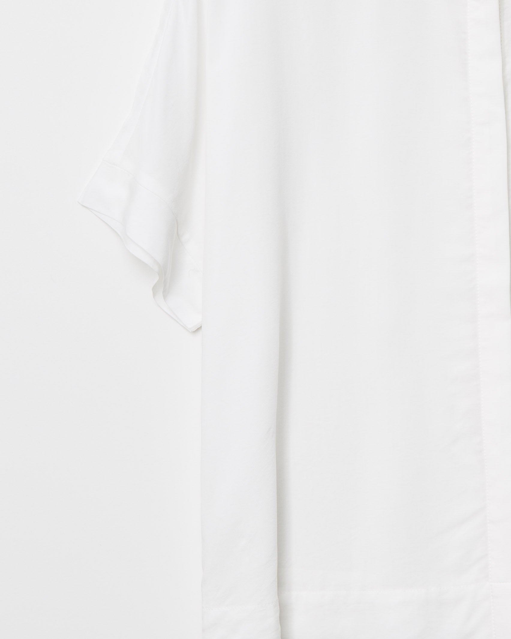 Oversized Bluse mit verdeckter Knopfleiste - Broke + Schön#farbe_white