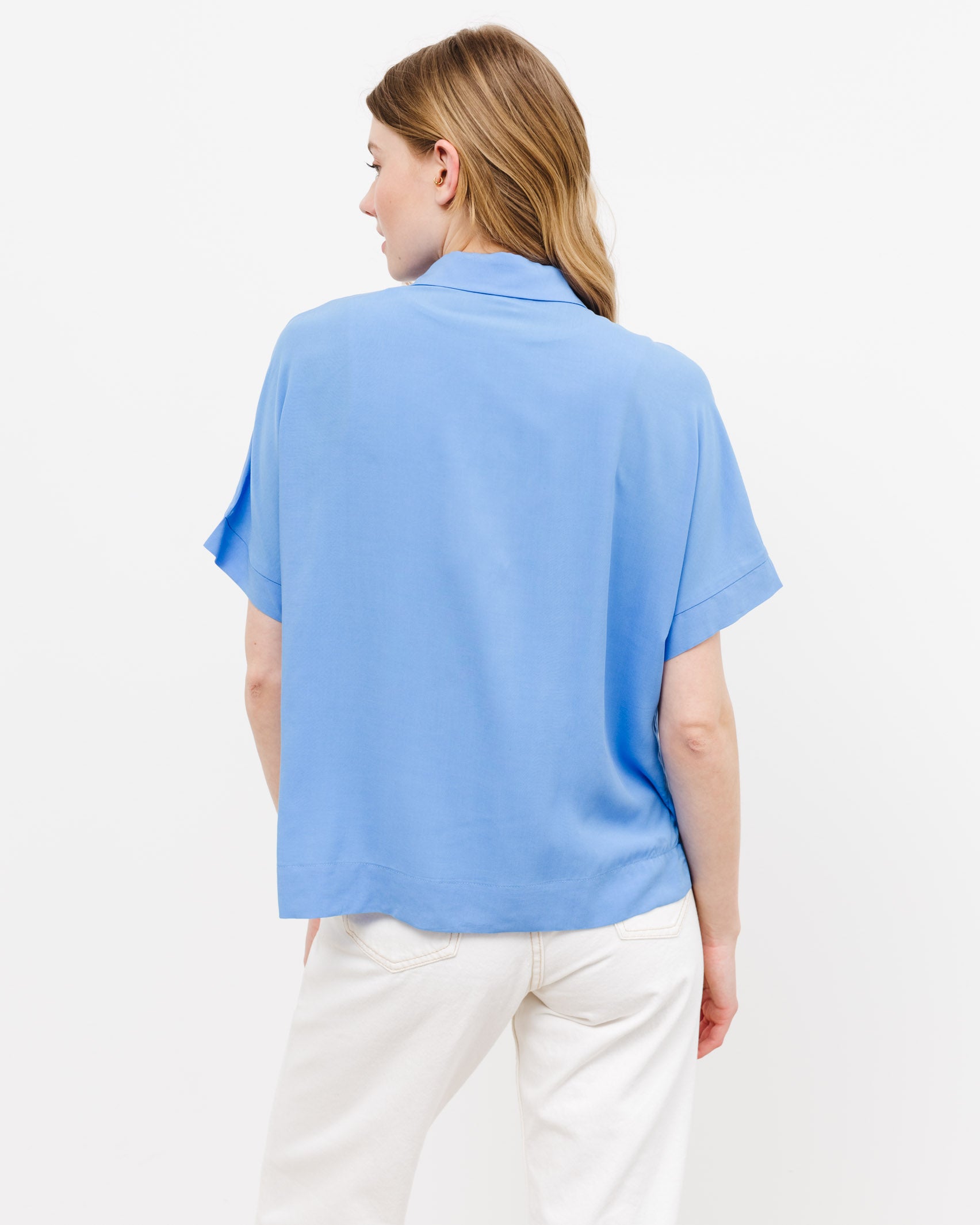 Oversized Bluse mit verdeckter Knopfleiste - Broke + Schön#farbe_cornflower-blue