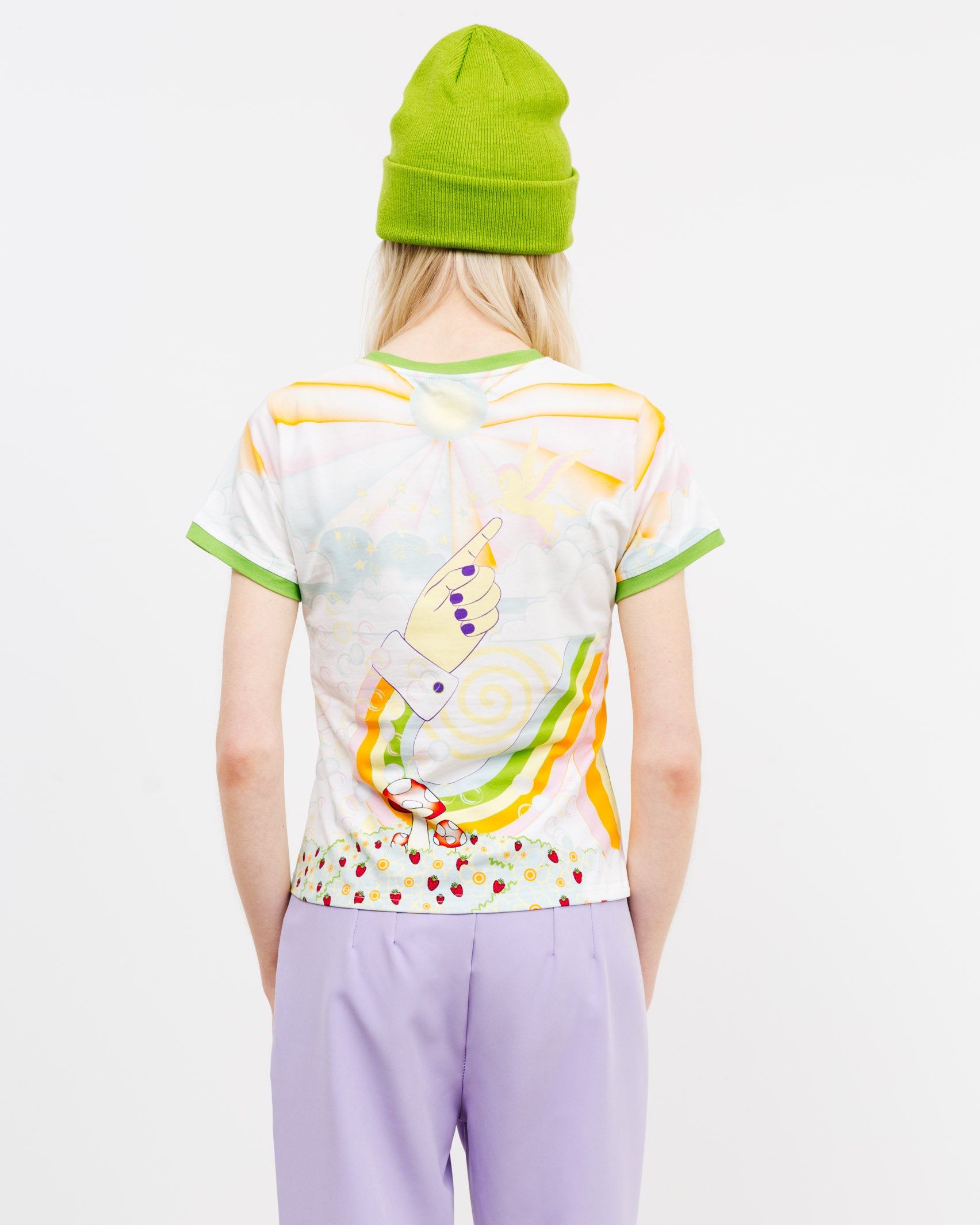 Gecropptes T-Shirt mit bunten Print - Broke + Schön#farbe_white