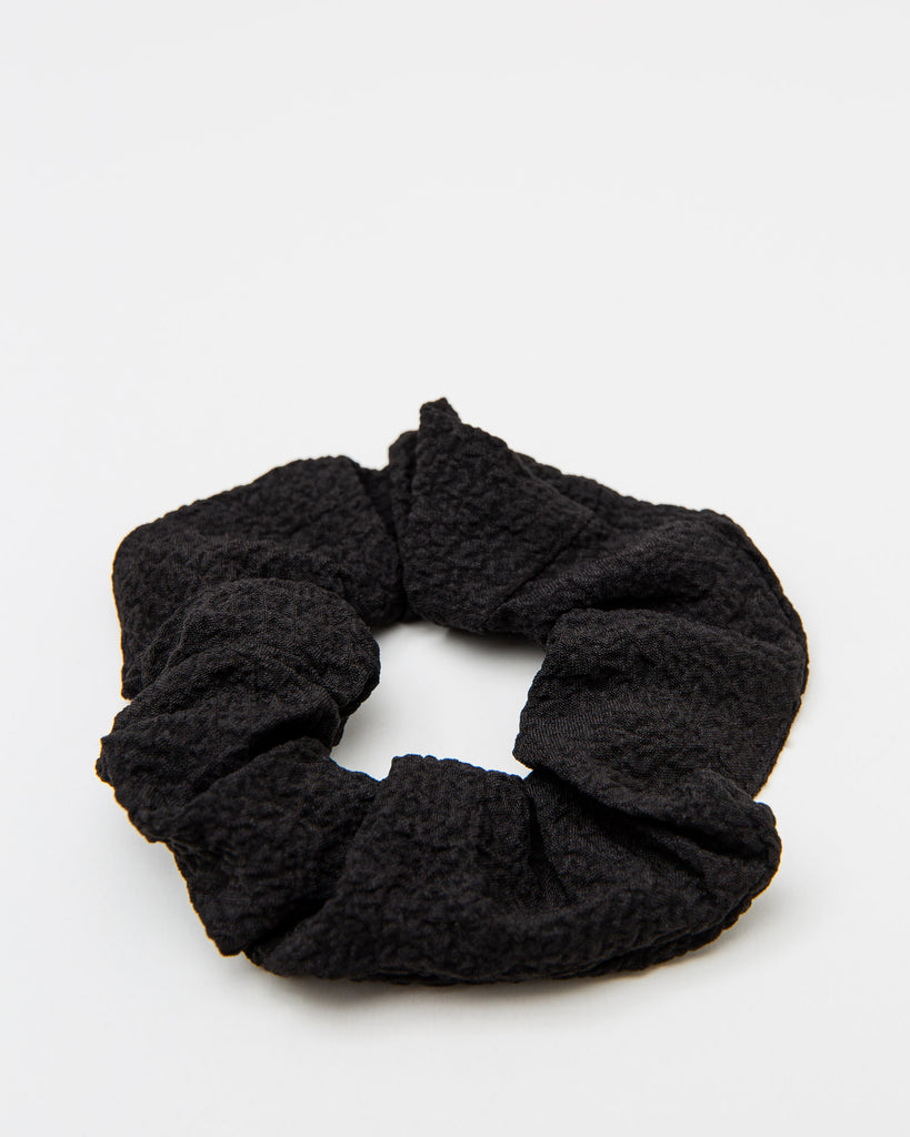 Gecrinkeltes Scrunchie - Broke+Schön#farbe_black