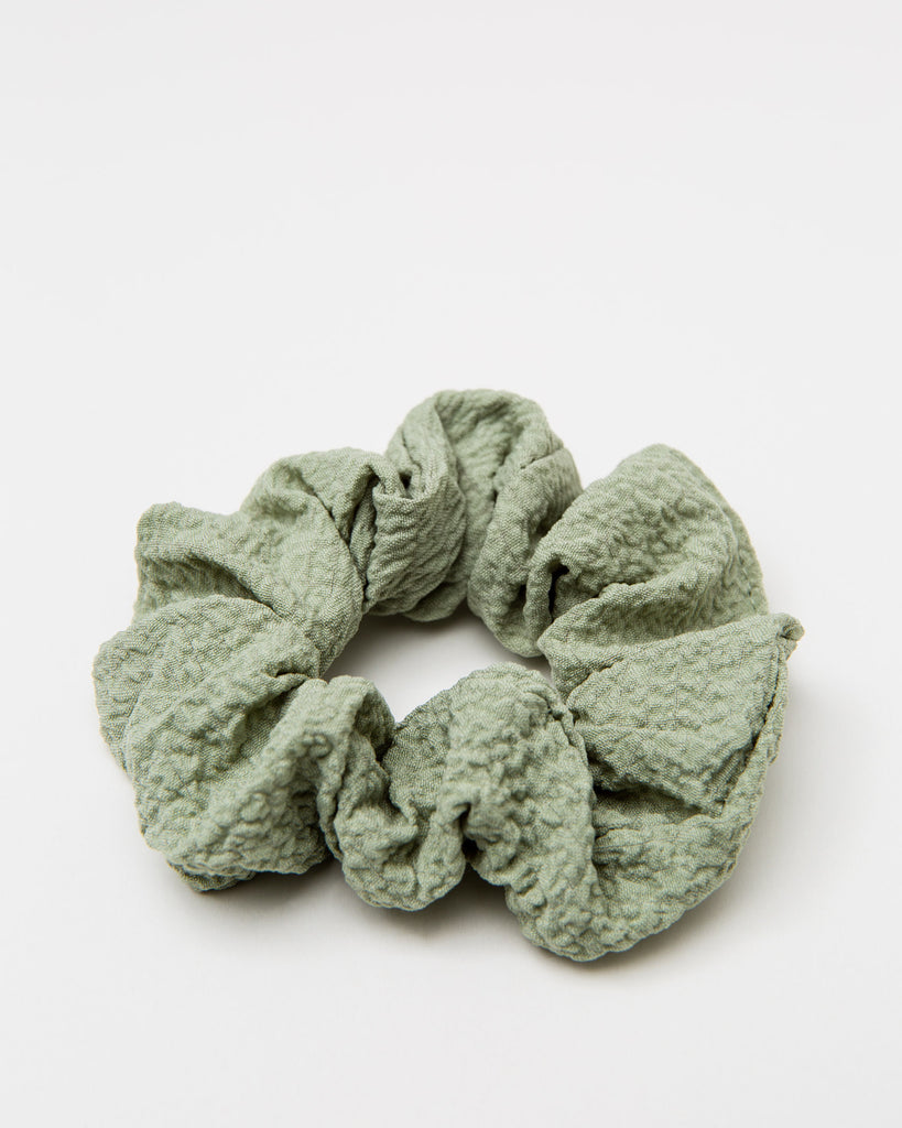 Gecrinkeltes Scrunchie - Broke+Schön#farbe_hedge-green