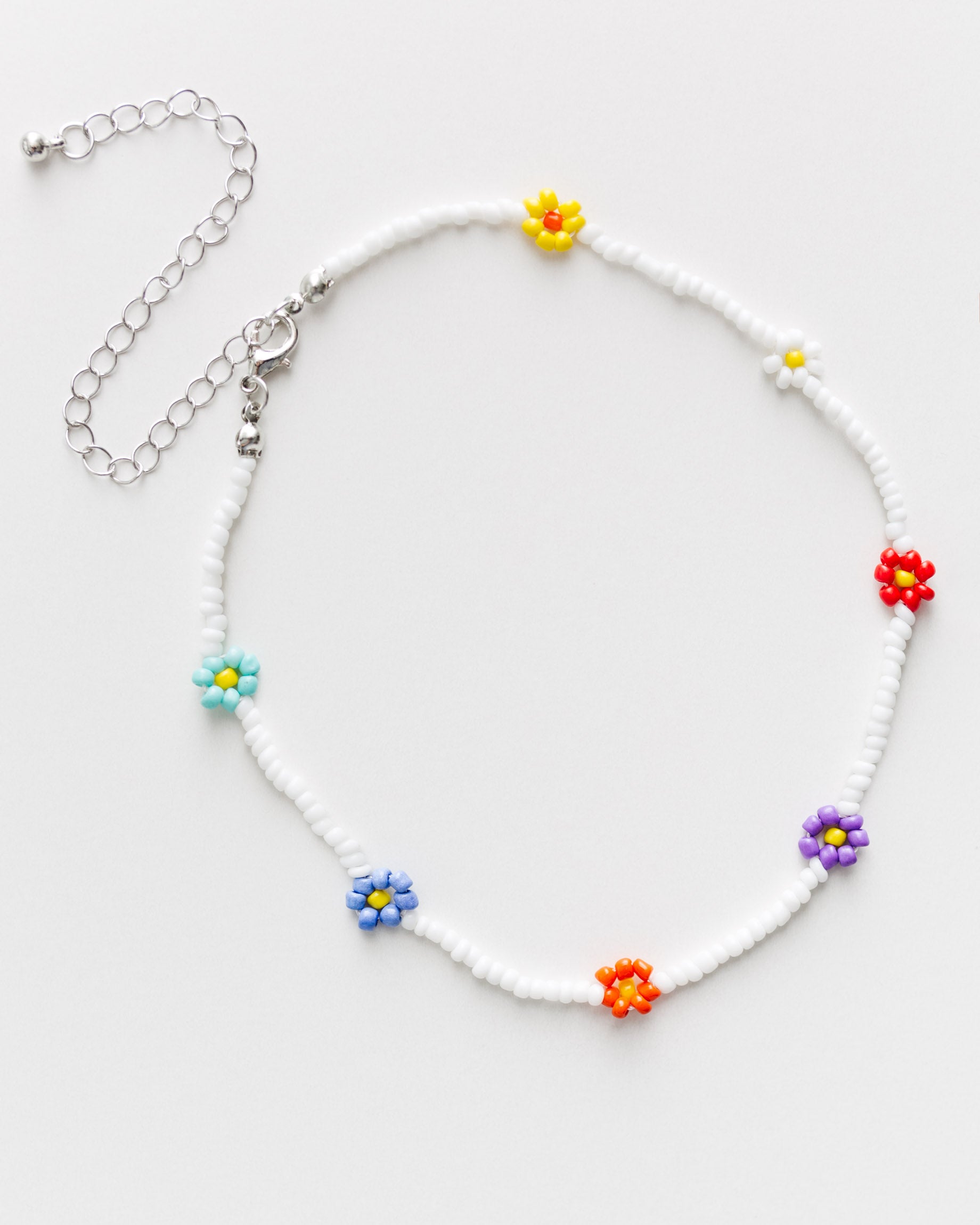 Perlenkette mit Blümchen - Broke + Schön#farbe_rainbow