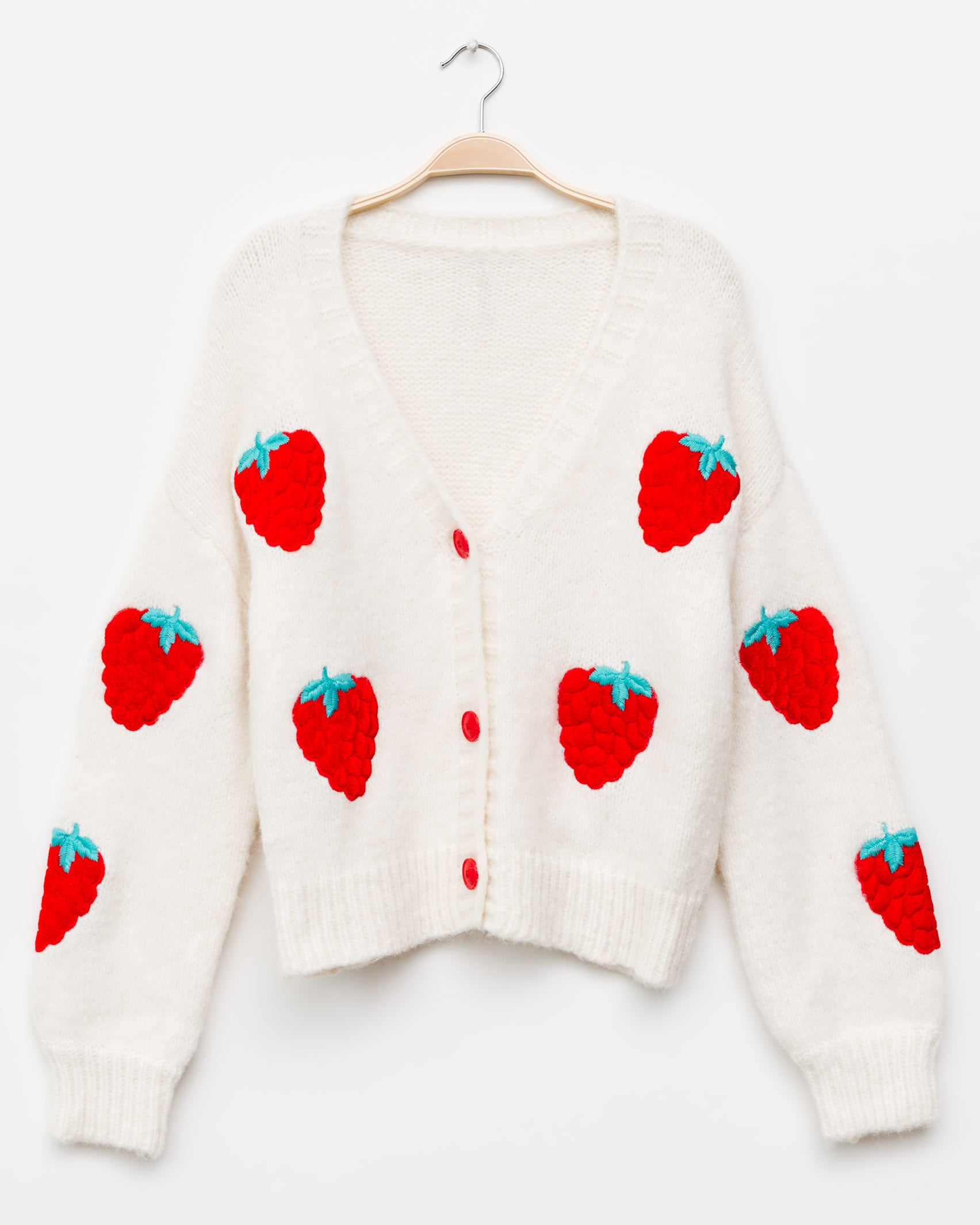 Strickjacke mit Himbeeren - Broke + Schön