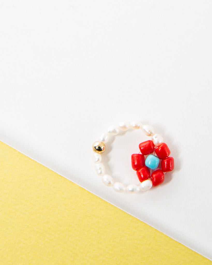 Elastischer Perlenring mit Blume - Broke + Schön#farbe_red