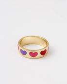 Ring mit eingelassenen Herzchen - Broke + Schön#farbe_gold-colored