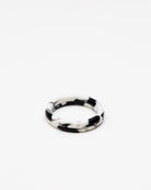 Schmaler Ring in Horn-Optik - Broke + Schön#farbe_black