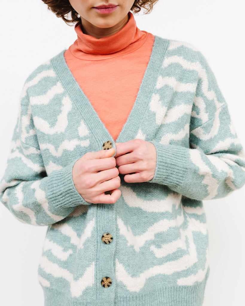 Strickjacke mit Zebra-Muster - Broke + Schön#farbe_green