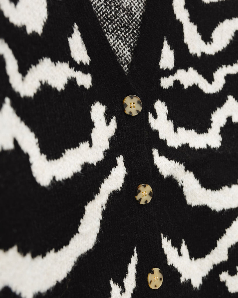 Strickjacke mit Zebra-Muster - Broke + Schön#farbe_black